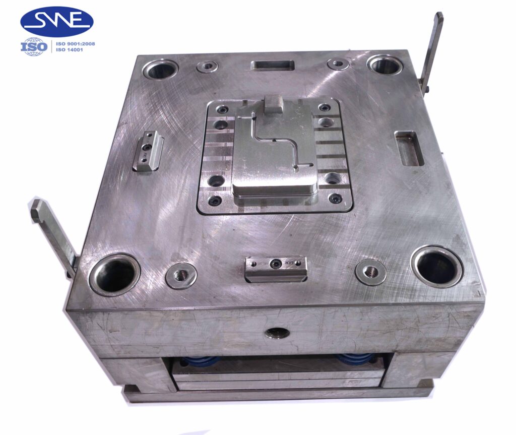 Custom High Precision Plastic Parts Injection Molding Mold Service